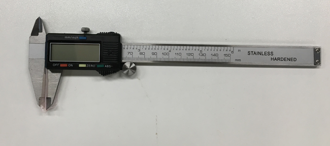 High Quality 0-150mm x 0.01mm  Big LCD digital caliper(132-320A)