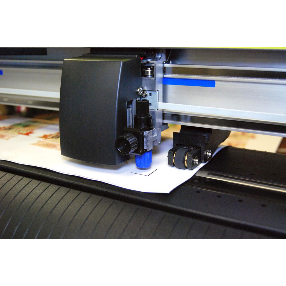Работа режущего плоттера. Graphtec ce6000-120 Plus. Плоттер Графтек 6000 -60. Режущий плоттер Graphtec ce6000-60 Plus. Плоттер Vinyl Cutter.