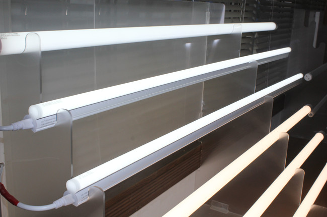 LED Tube T5 15W 120cm Nano-Plastic 240° Rotation for Light Box